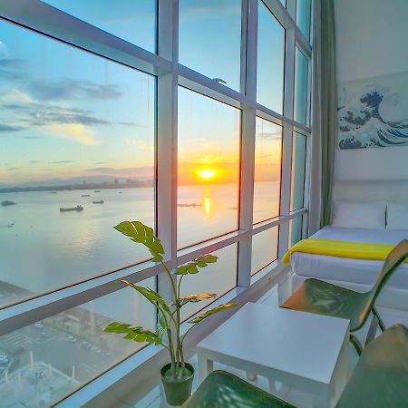 Maritime Suites By Comfy Джорджтаун Экстерьер фото